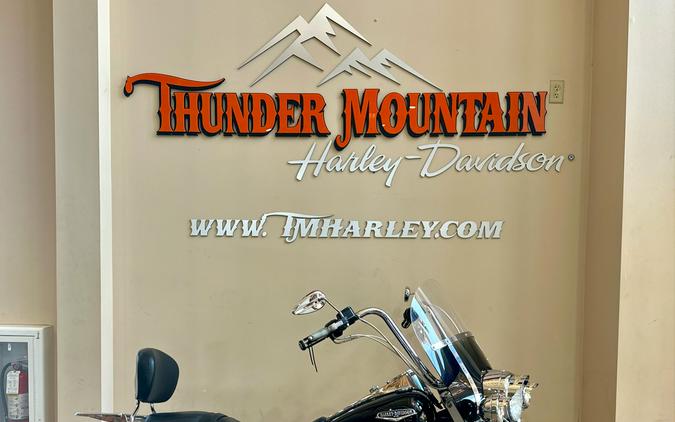 2000 Harley-Davidson FLHRCI Road King® Classic