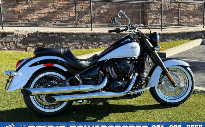 2026 Kawasaki Vulcan® 900 Classic