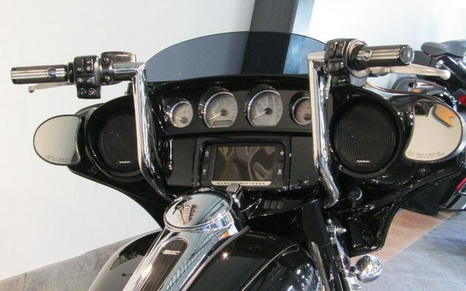 2015 Harley-Davidson® FLHXS - Street Glide® Special