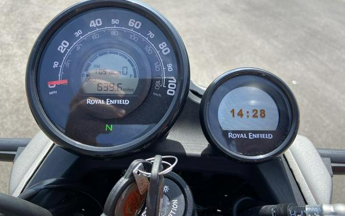 2023 Royal Enfield Scram 411 Graphite Red