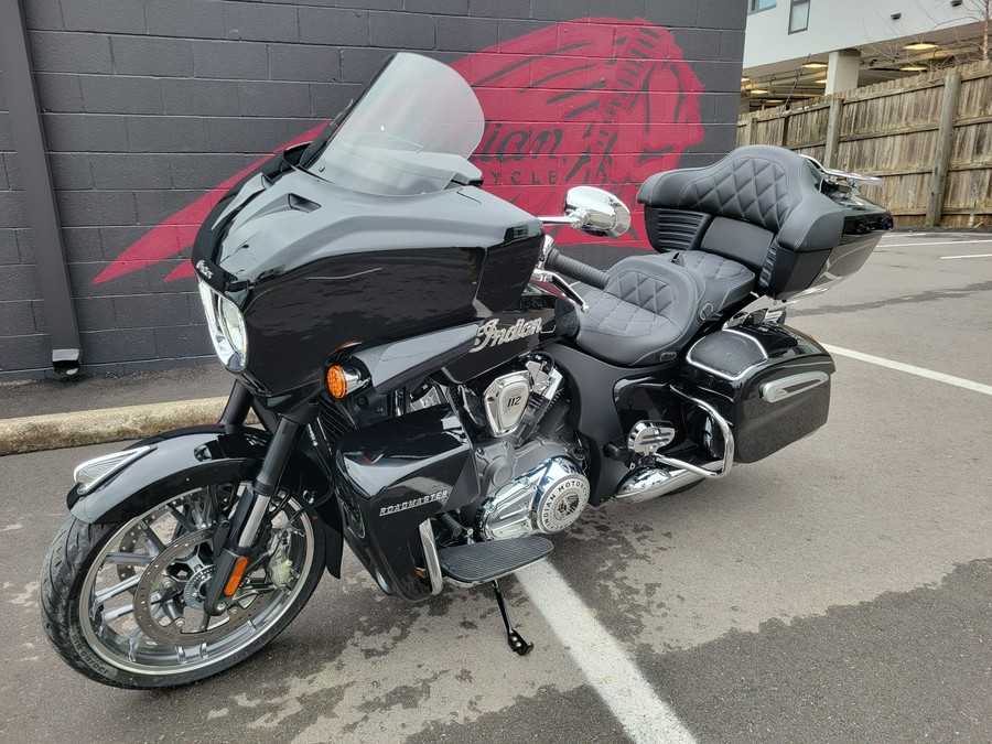 2025 Indian Roadmaster® PowerPlus Limited® with 112 and PowerBand Audio Package