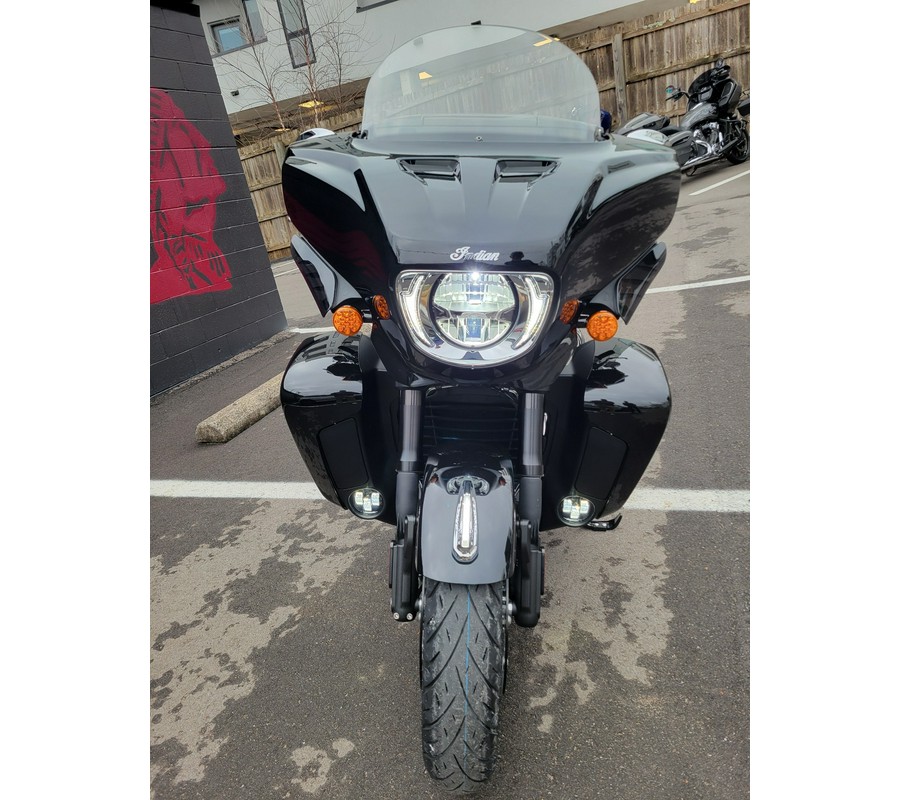 2025 Indian Roadmaster® PowerPlus Limited® with 112 and PowerBand Audio Package