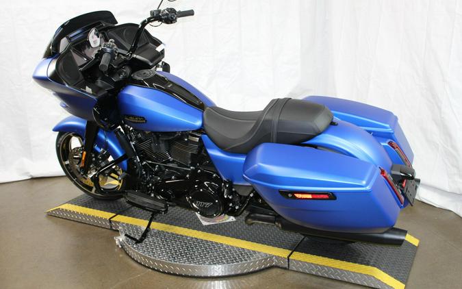 2026 Harley-Davidson® Road Glide® AURORA BLUE DNM