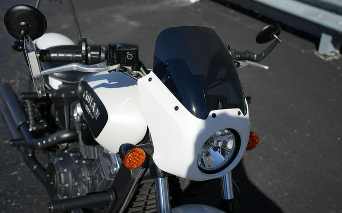 2019 Indian Motorcycle Scout Bobber ABS White Smoke