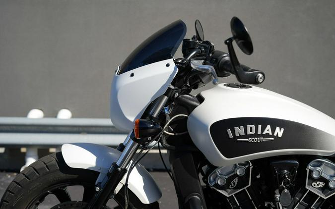 2019 Indian Motorcycle Scout Bobber ABS White Smoke