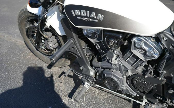 2019 Indian Motorcycle Scout Bobber ABS White Smoke