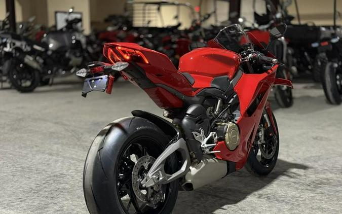 2026 Ducati Panigale V4