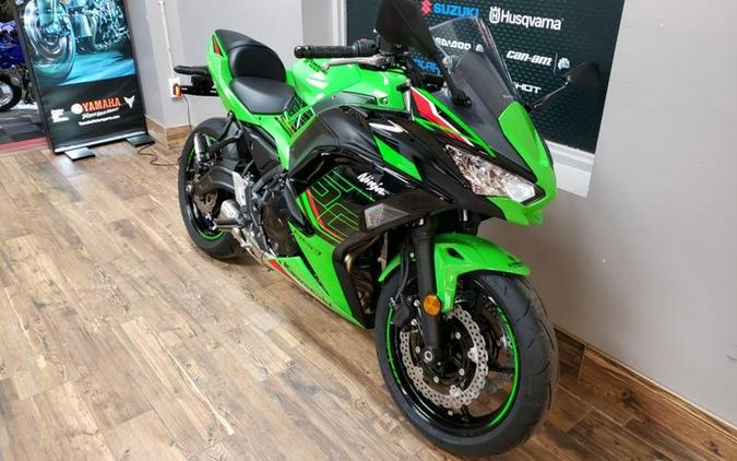 2023 Kawasaki Ninja 650 Review [14 Fast Facts]