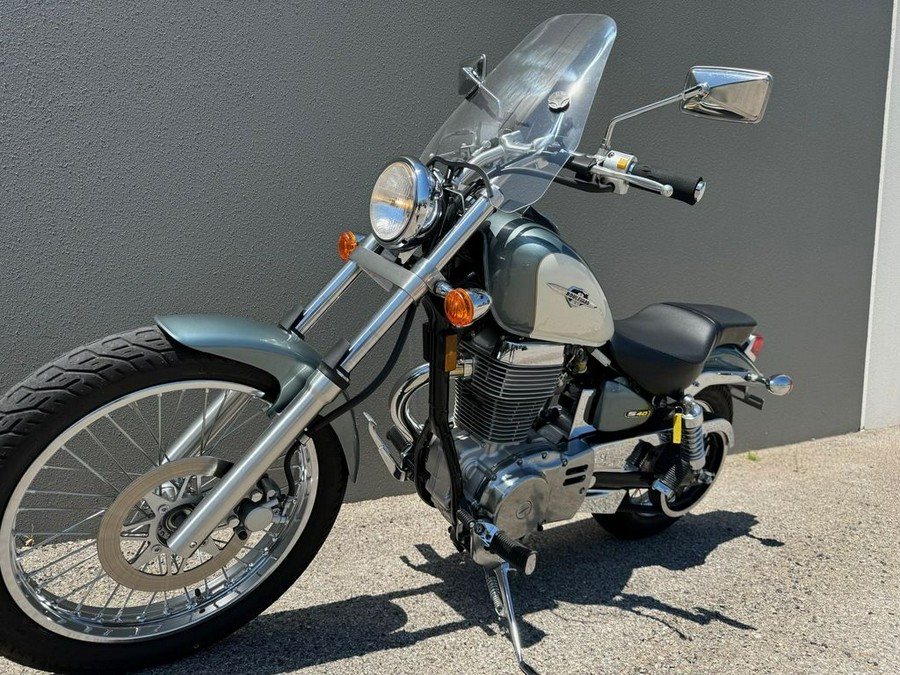 2012 Suzuki Boulevard S40