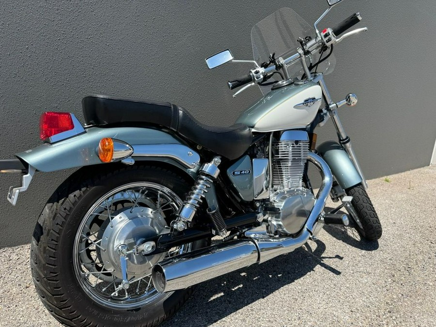 2012 Suzuki Boulevard S40