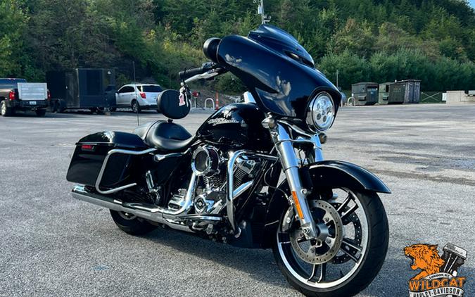 2019 Harley-Davidson FLHX - Street Glide