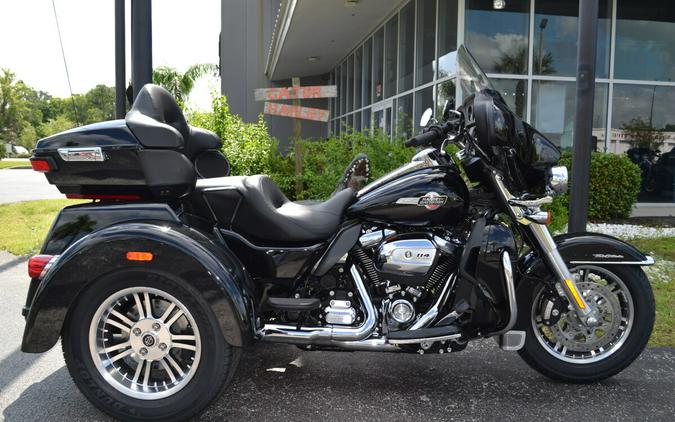 2024 Harley-Davidson Tri Glide Ultra - FLHTCUTG