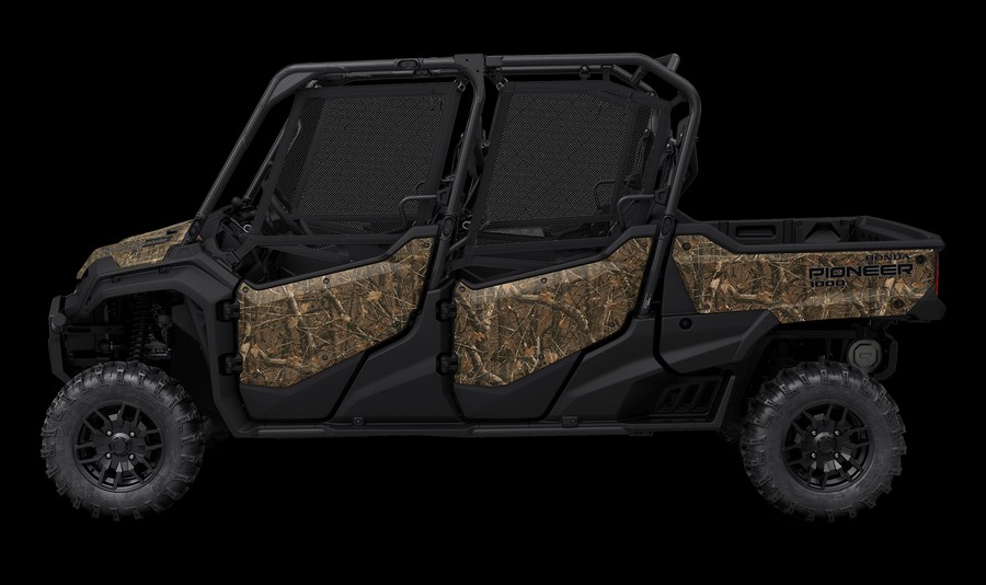 2025 Honda Pioneer 1000-6 Deluxe Crew