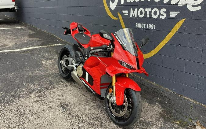 2026 Ducati PANIGALE V4S Corse