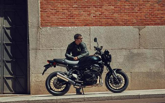 2026 Kawasaki Z900RS ABS