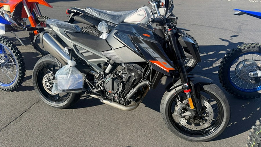 2027 KTM Duke 790