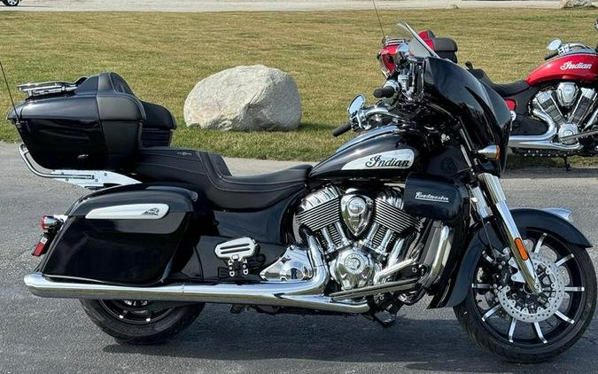 2024 Indian Motorcycle® Roadmaster® Limited Black Azure Crystal