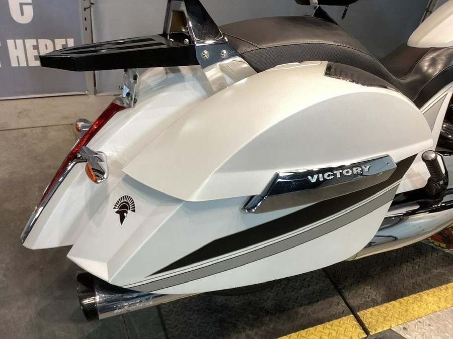 2016 Victory Motorcycles® Magnum® Suede Pearl White with Black & Silver