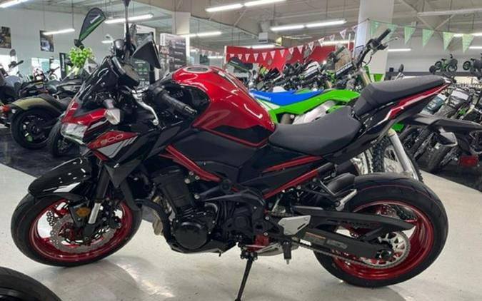 2024 Kawasaki Z900 ABS Candy Persimmon Red/Ebony