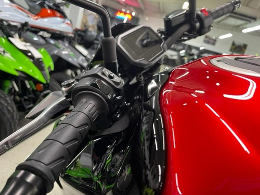 2024 Kawasaki Z900 ABS Candy Persimmon Red/Ebony