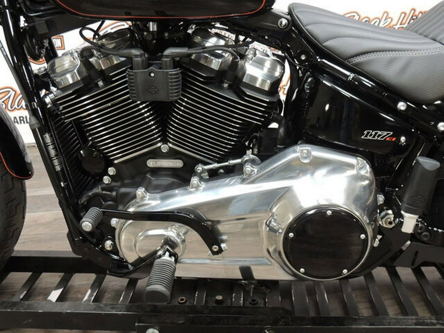 2025 Harley-Davidson® FXBB Street Bob™