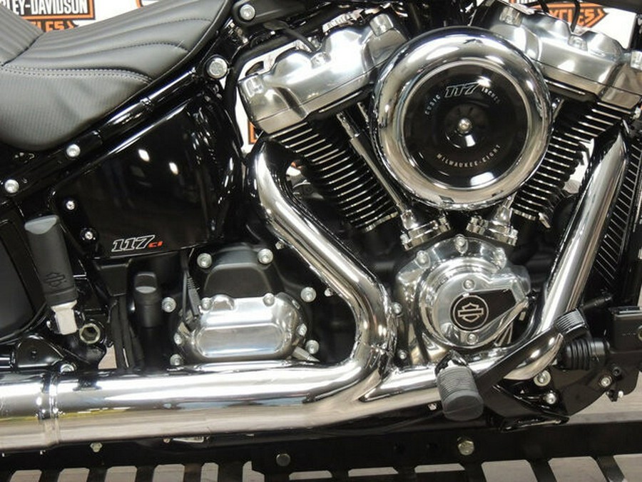 2025 Harley-Davidson® FXBB Street Bob™