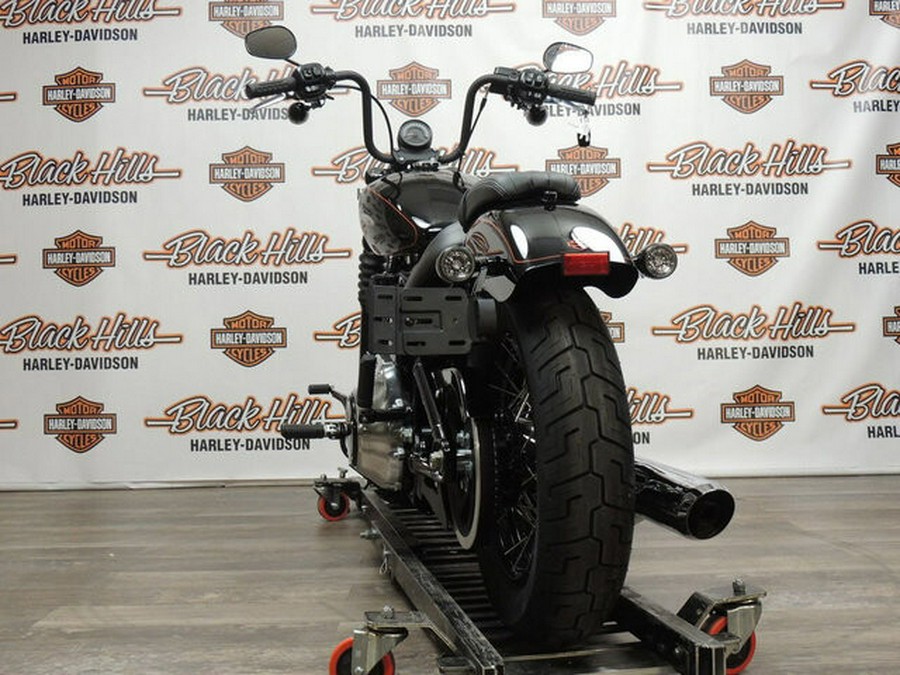 2025 Harley-Davidson® FXBB Street Bob™