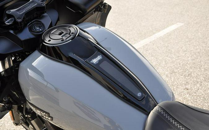 2026 Harley-Davidson® FLTRX - Road Glide®