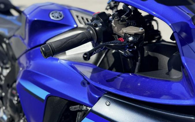 2024 Yamaha YZF R1