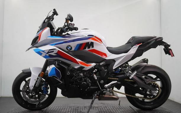 2026 BMW M 1000 XR Light White/M Motorsport