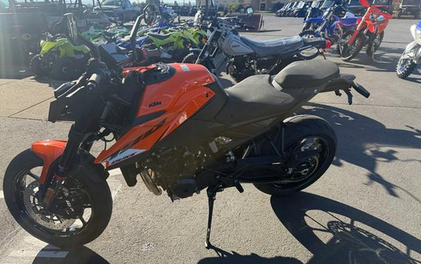 2027 KTM Duke 790