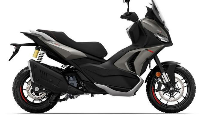 2027 Aprilia SR GT 400 Base