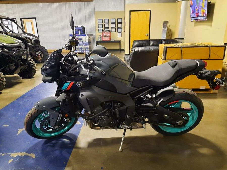 Extraordinary 2023 Mt10 For Sale Images