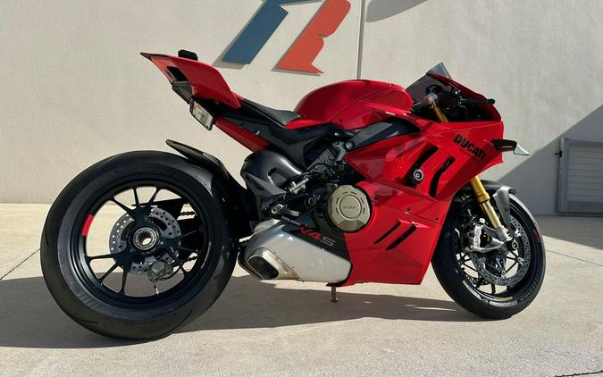 2023 Ducati Panigale V4 SP2