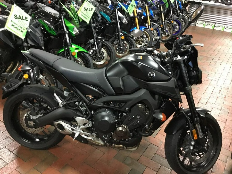 2018 Yamaha MT-09