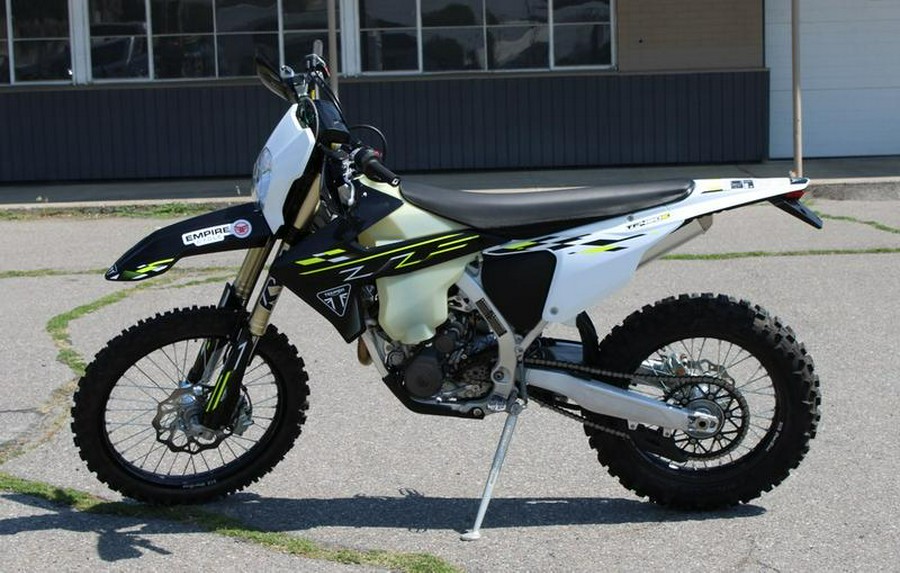 2026 Triumph TF 450-E Jet Black/Pure White