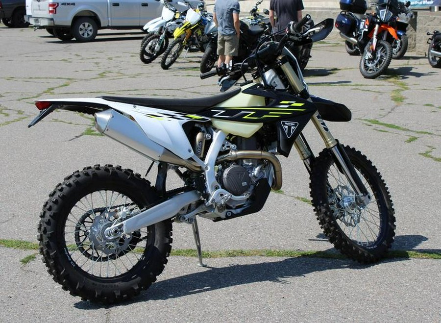 2026 Triumph TF 450-E Jet Black/Pure White