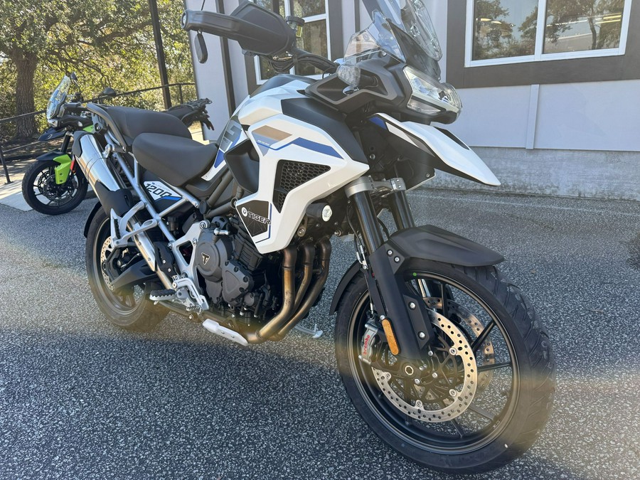 2026 Triumph Tiger 1200 Alpine Edition