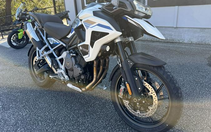 2026 Triumph Tiger 1200 Alpine Edition
