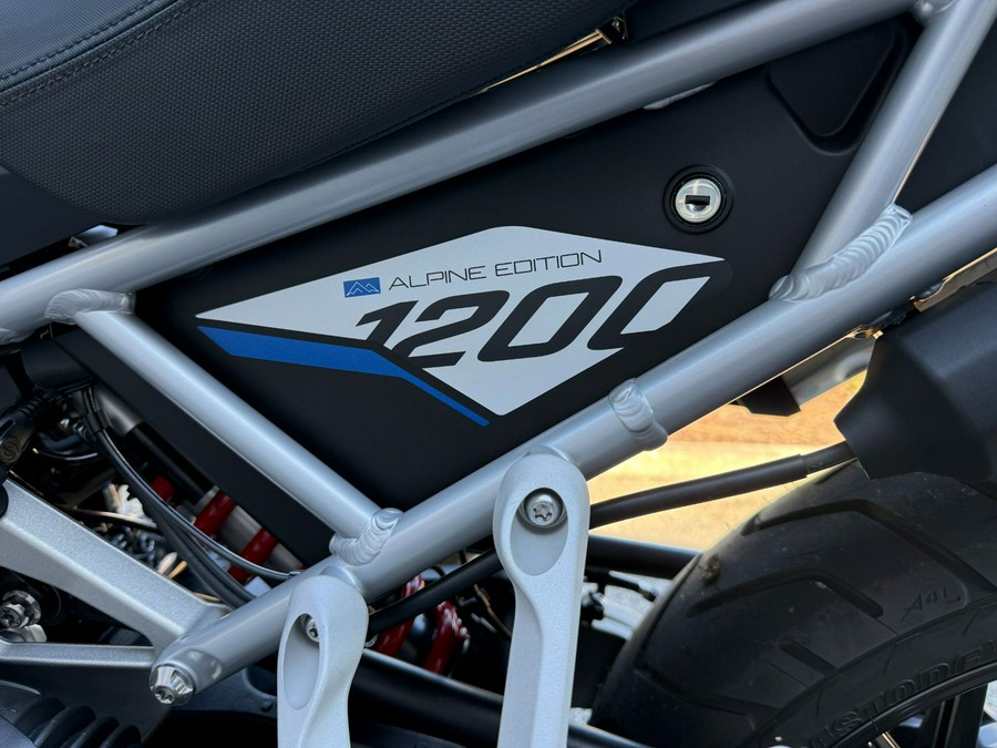 2026 Triumph Tiger 1200 Alpine Edition