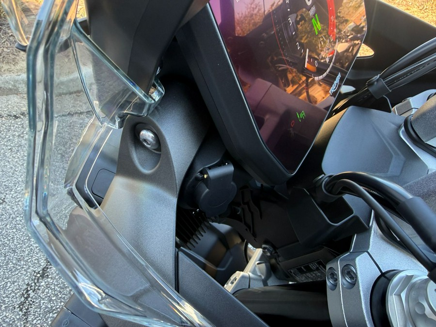 2026 Triumph Tiger 1200 Alpine Edition