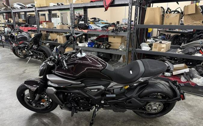 2026 Ducati XDiavel V4 Black Lava
