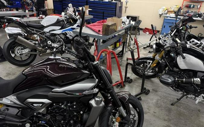 2026 Ducati XDiavel V4 Black Lava