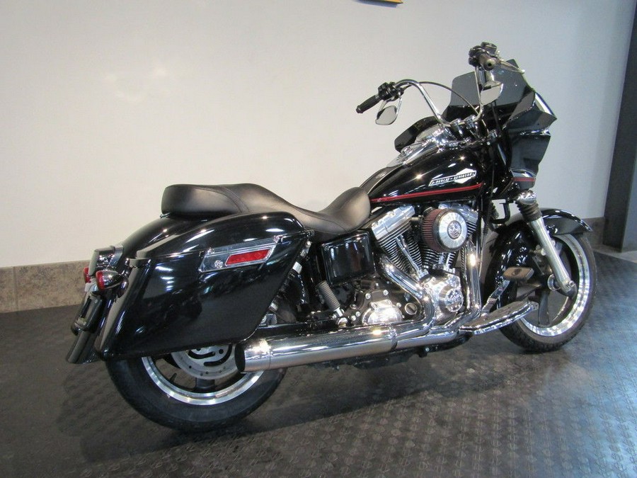 2013 Harley-Davidson® FLD - Dyna® Switchback™