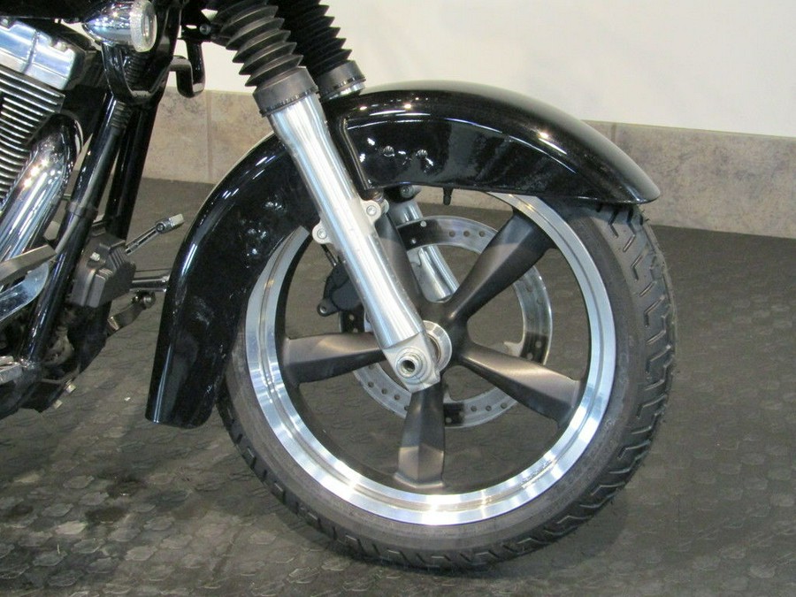 2013 Harley-Davidson® FLD - Dyna® Switchback™