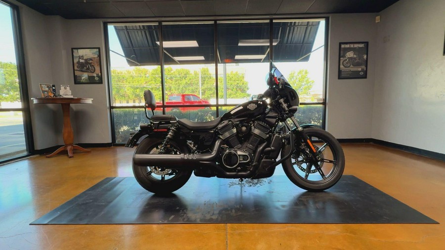2026 Harley-Davidson® Nightster® Vivid Black Black Trim