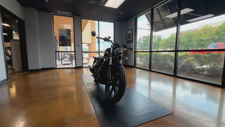 2026 Harley-Davidson® Nightster® Vivid Black Black Trim