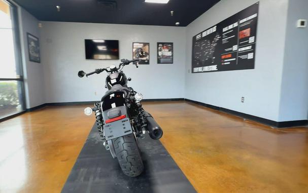 2026 Harley-Davidson® Nightster® Vivid Black Black Trim