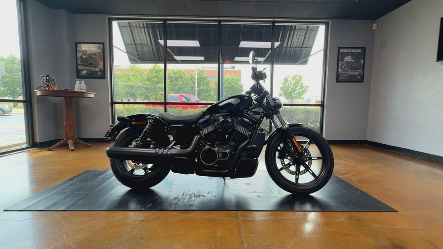 2026 Harley-Davidson® Nightster® Vivid Black Black Trim