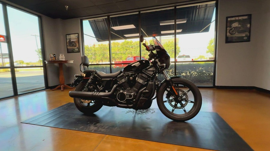 2026 Harley-Davidson® Nightster® Vivid Black Black Trim